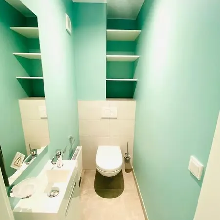 Two Bedrooms In Limpertsberg With Free Parking Apartment *